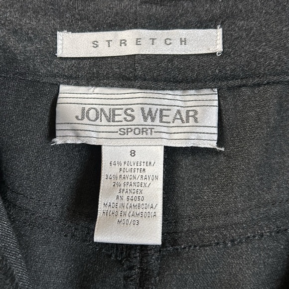 Jones Wear Sport Cargo Skirt Size 8 - Picture 4 of 5